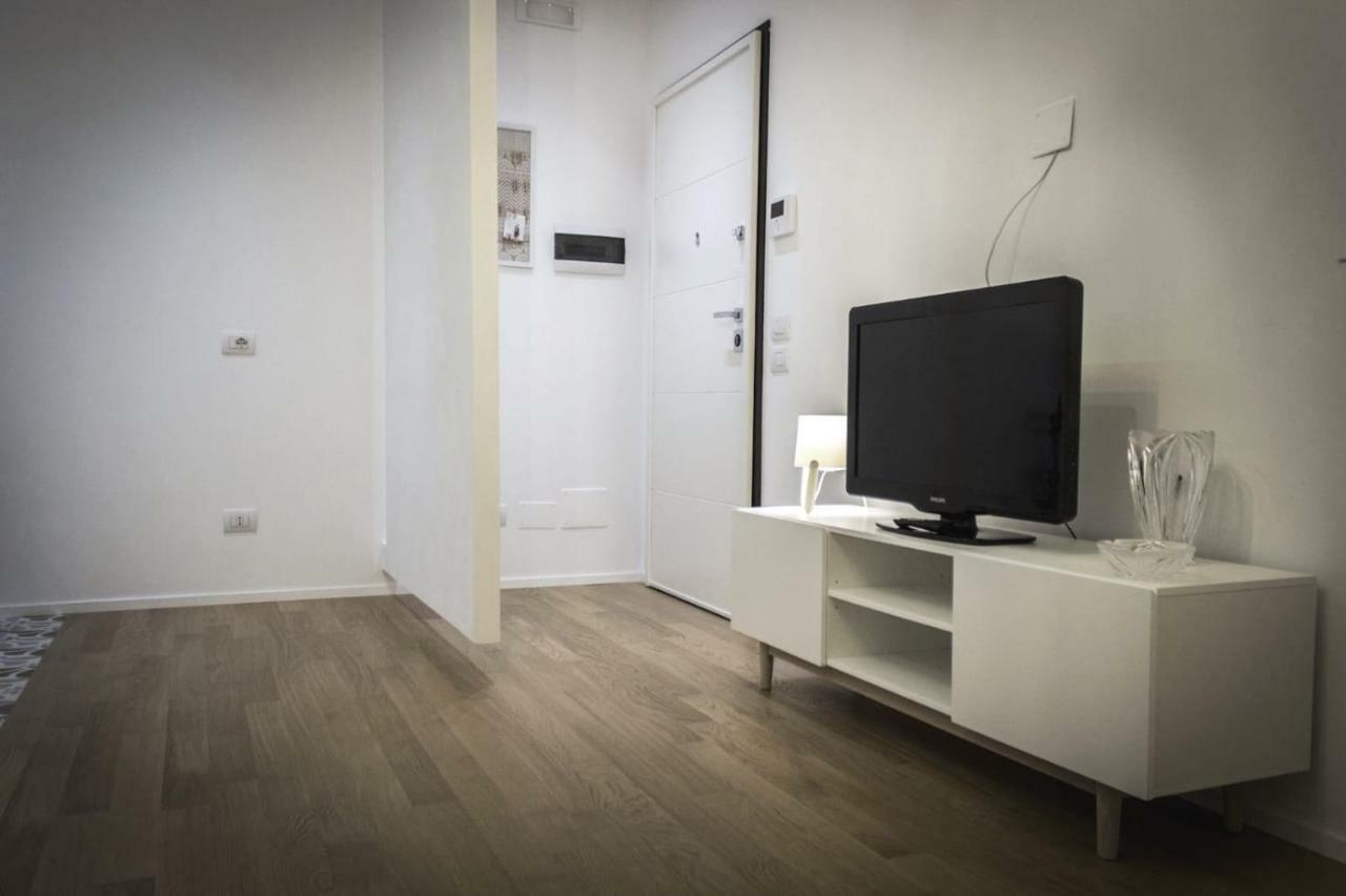 L'ULIVO - home suite Bari Extérieur photo